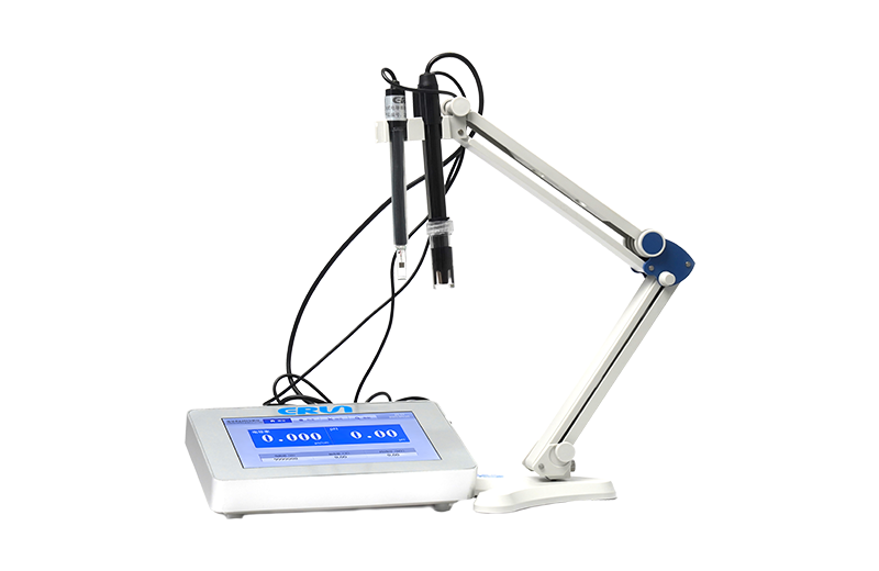 Benchtop water quality sodium ion analyzer for power plants